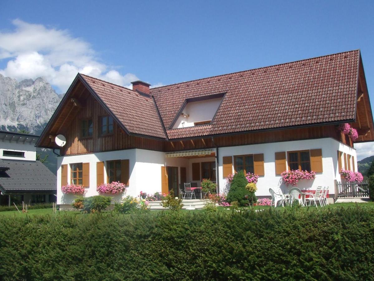 Appartement Poelzl Oeblarn Region Schladming Dachstein Oblarn Exterior foto